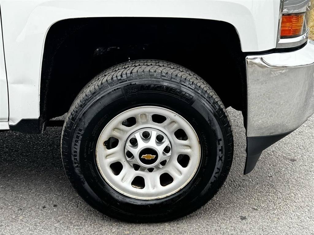 Used 2019 Chevrolet Silverado 2500 W/T w/ WT Convenience Package AWD/4WD image 45