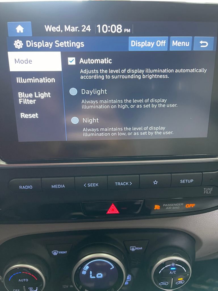 Used 2020 Hyundai Venue SEL image 17