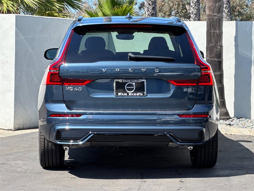 New 2026 Volvo XC60 B5 Ultra w/ Protection Package Premier image 4