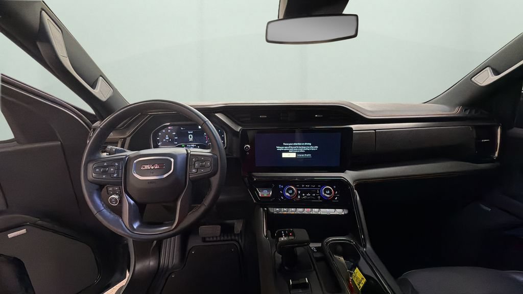 Used 2025 GMC Sierra 1500 AT4 AWD/4WD image 10