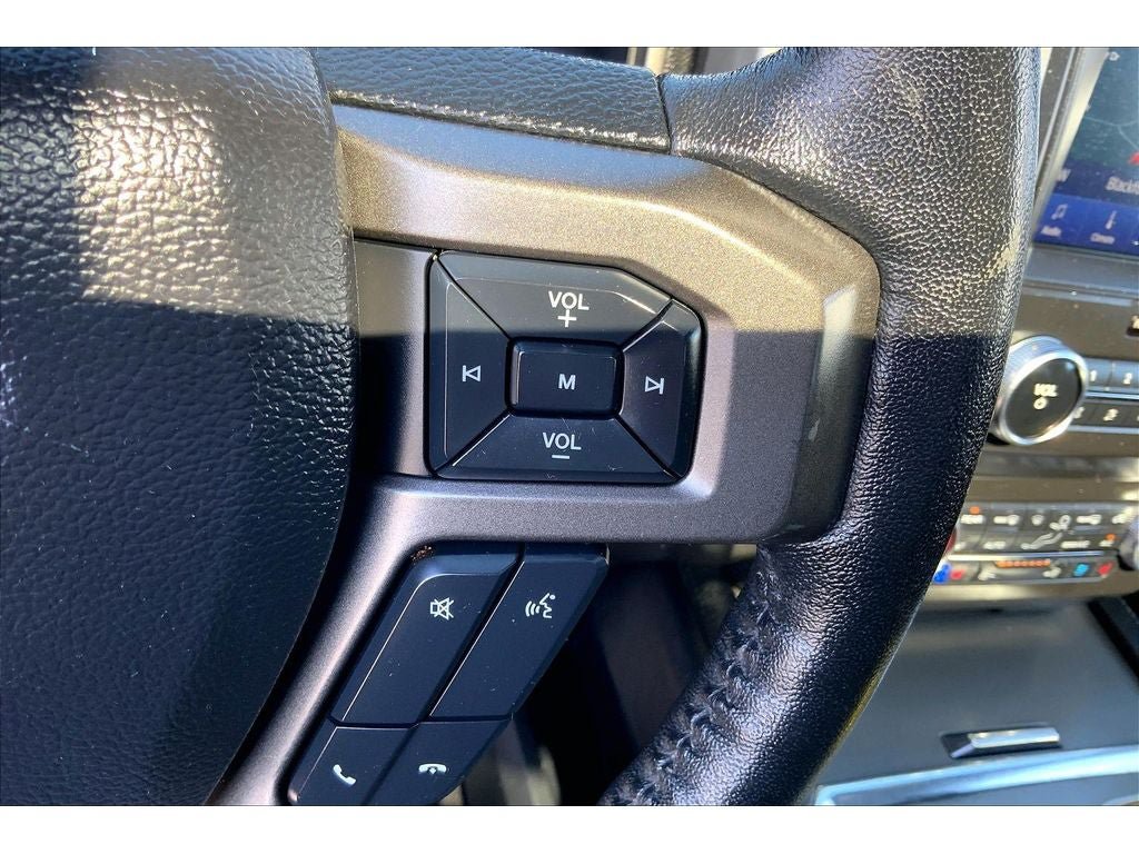 Used 2020 Ford Expedition Max XLT w/ Equipment Group 202A AWD/4WD image 21