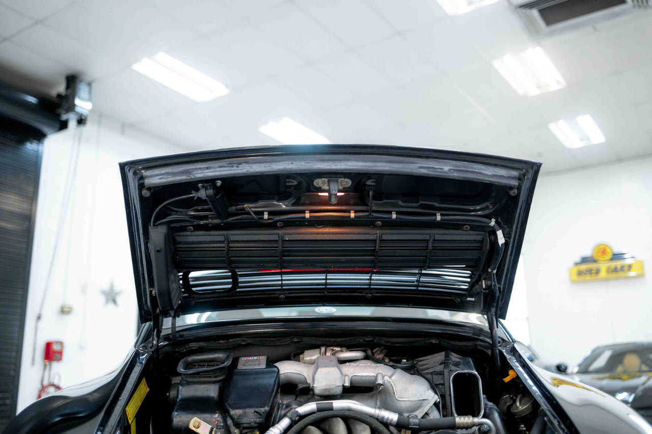 Used 1998 Porsche 911 Carrera 4S image 84