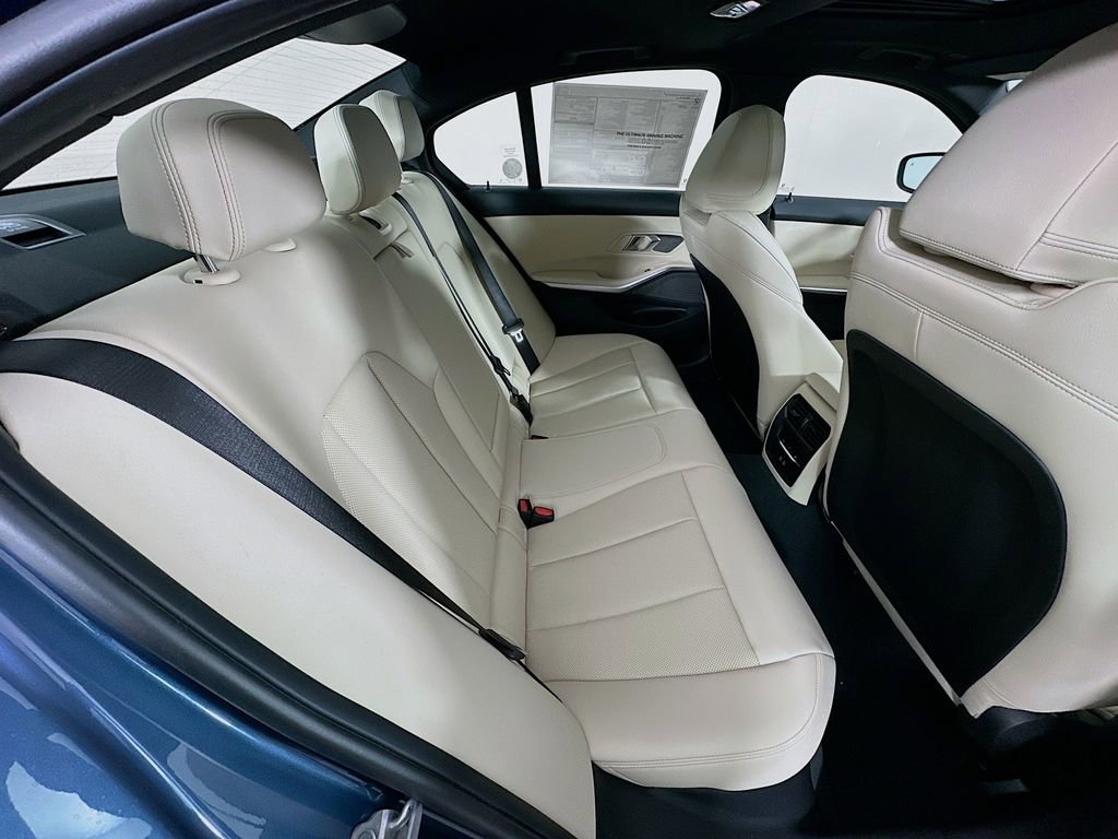 New 2026 BMW 330i xDrive Sedan w/ Premium Package image 35