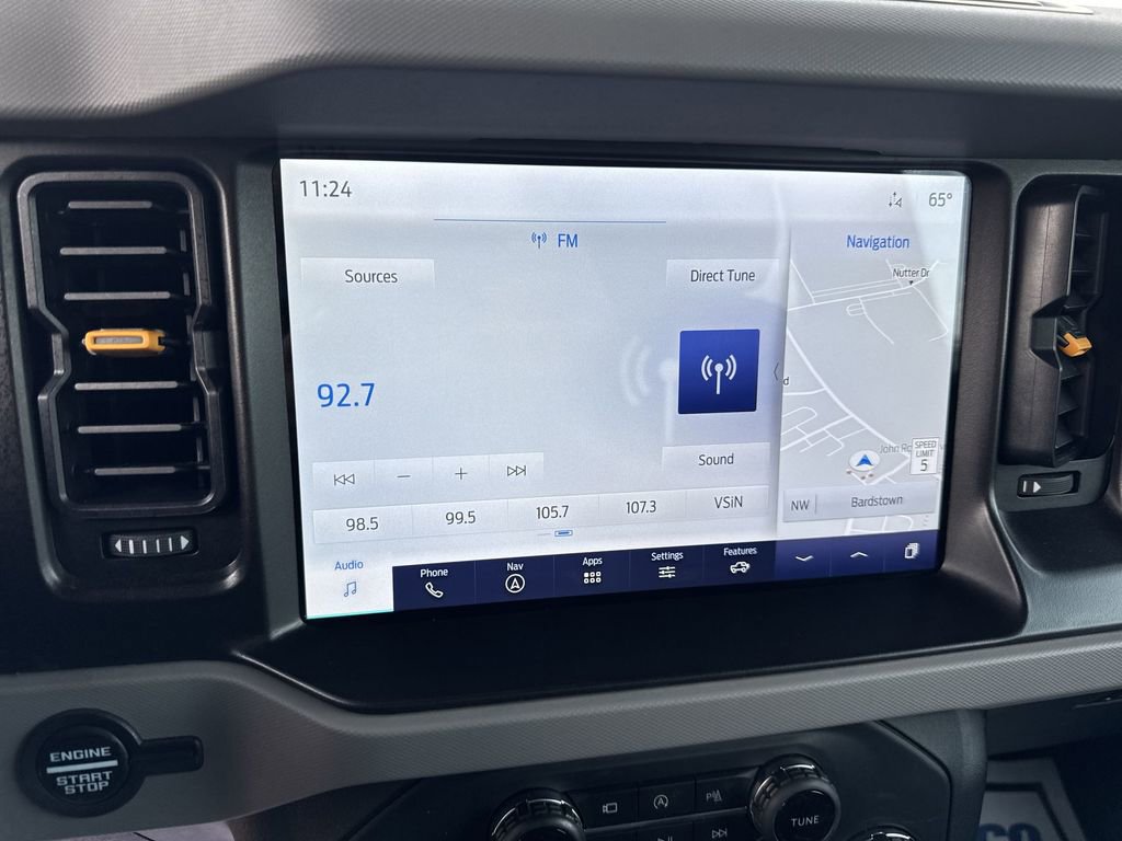 Used 2023 Ford Bronco Badlands image 16