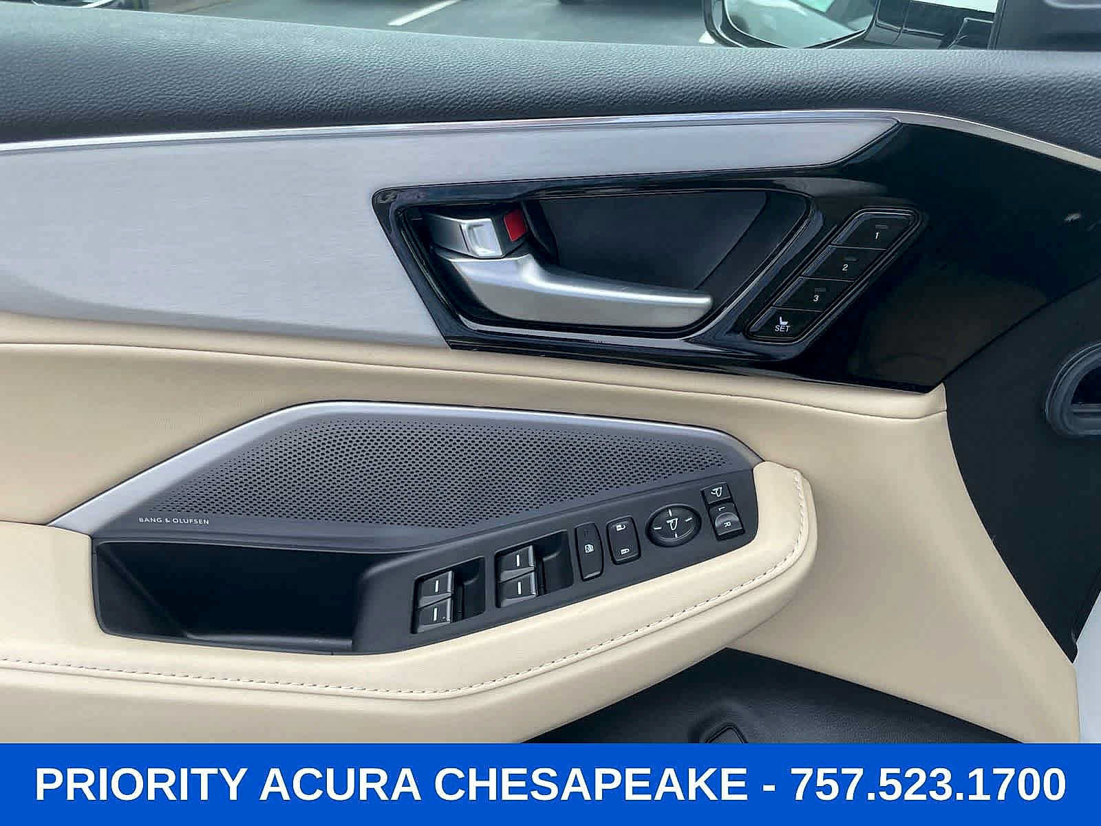 Certified 2025 Acura MDX SH-AWD w/ Technology Package image 11
