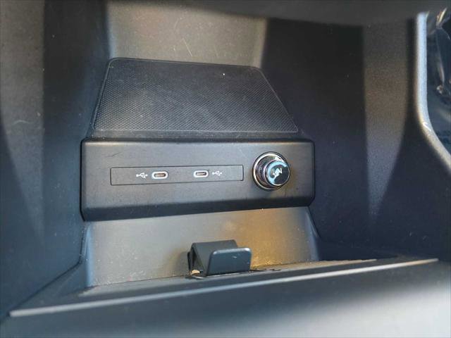 Used 2023 Audi Q4 e-tron Prestige image 34