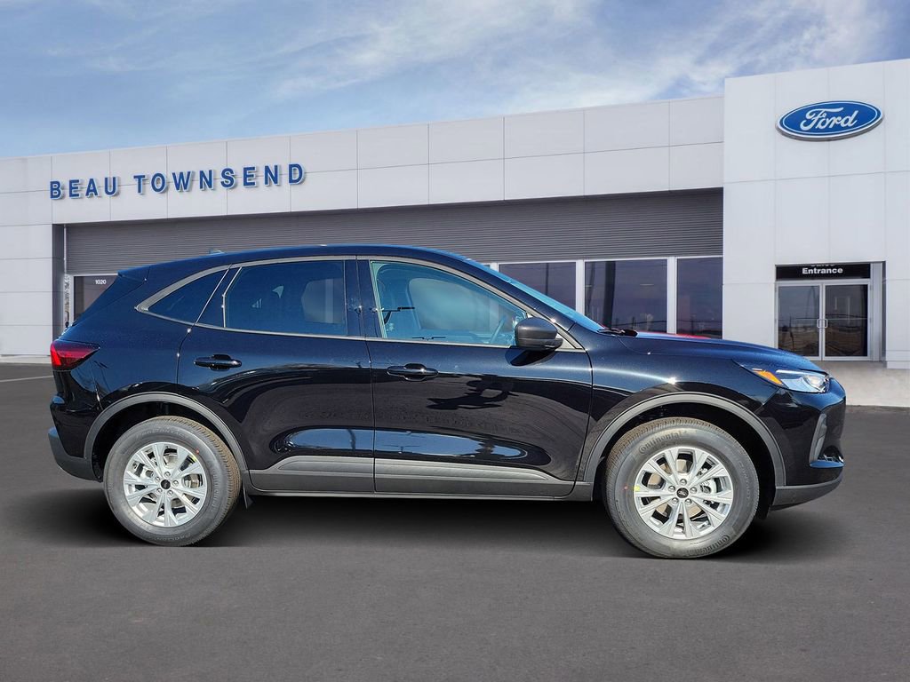 New 2026 Ford Escape Active w/ Cold Weather Package image 3