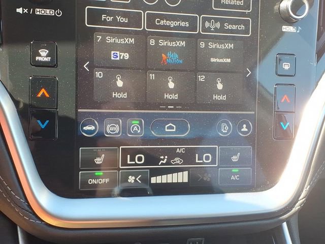 Used 2025 Subaru Outback Premium w/ Popular Package #1A AWD/4WD image 17