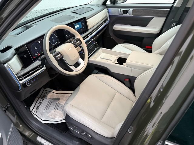 Certified 2025 Hyundai Santa Fe Calligraphy image 18