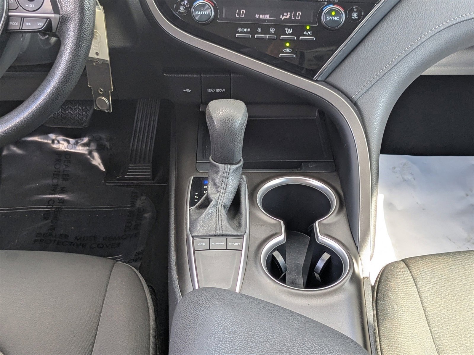 Used 2024 Toyota Camry LE image 14