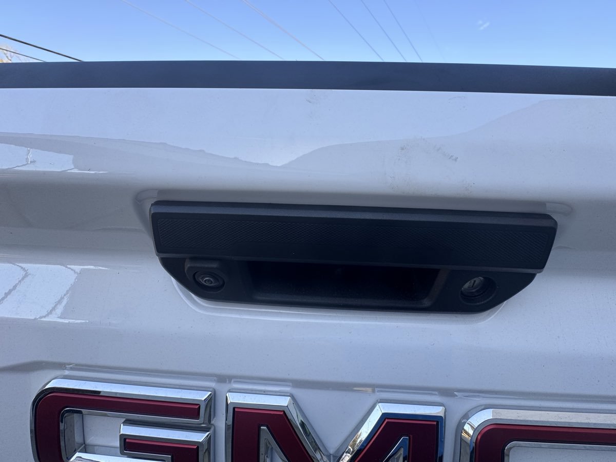 Used 2025 GMC Canyon AT4 w/ AT4 Premium Package AWD/4WD image 24