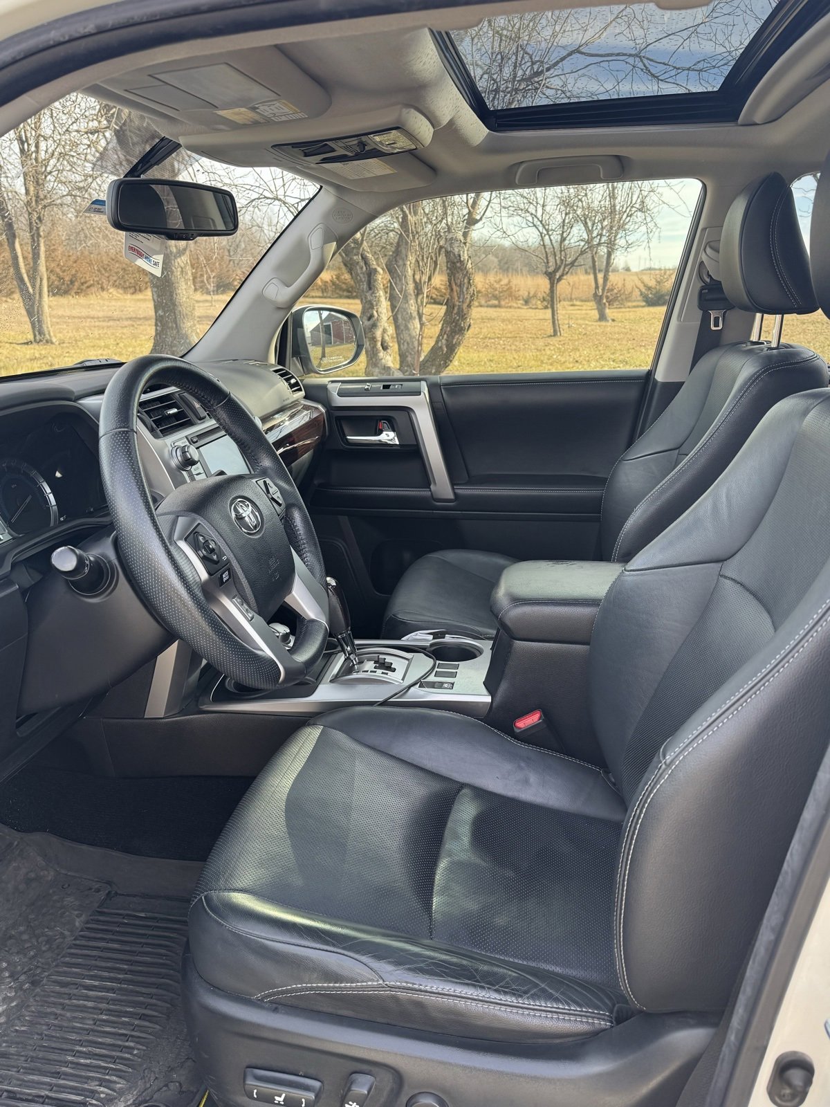 Used 2016 Toyota 4Runner Limited image 5