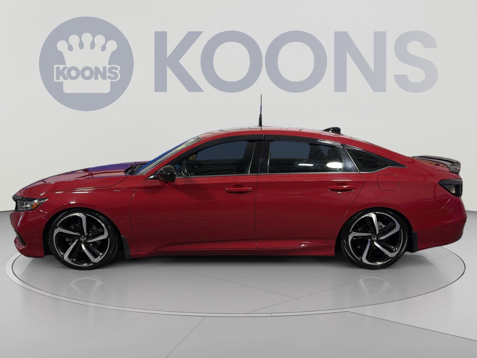 Used 2021 Honda Accord Sport image 2