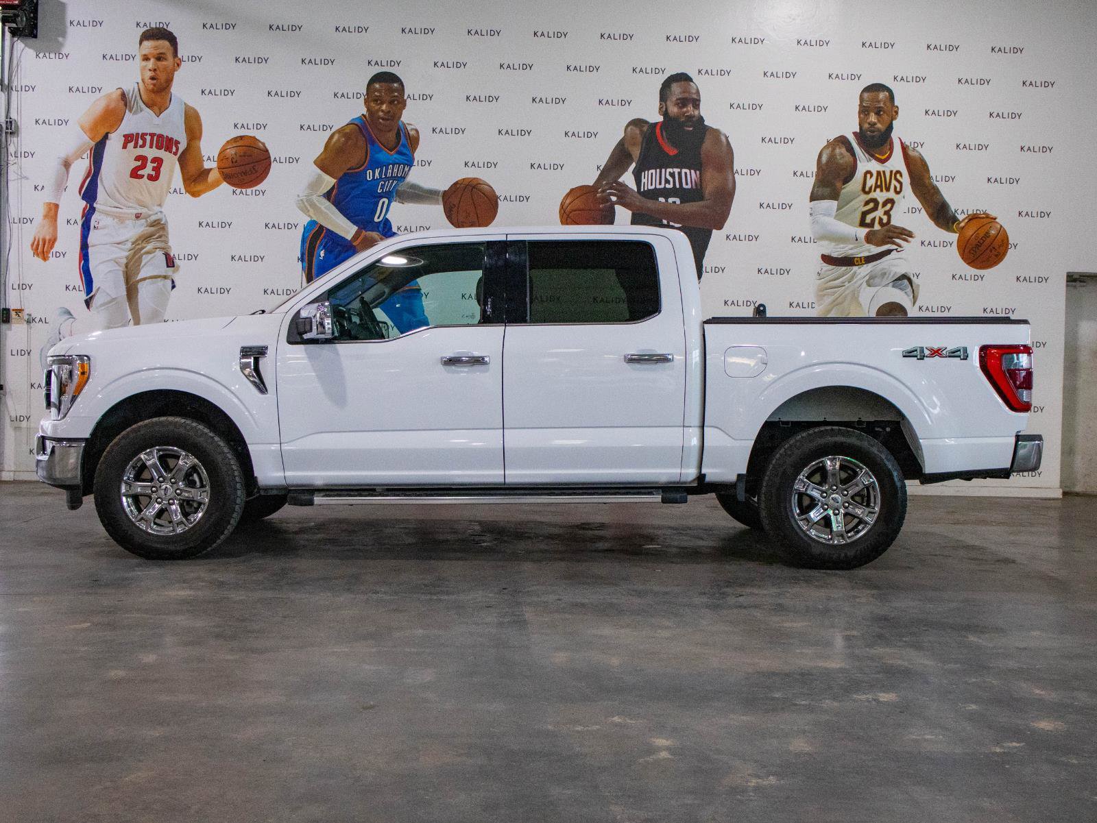 Used 2023 Ford F150 Lariat w/ Trailer Tow Package AWD/4WD image 17