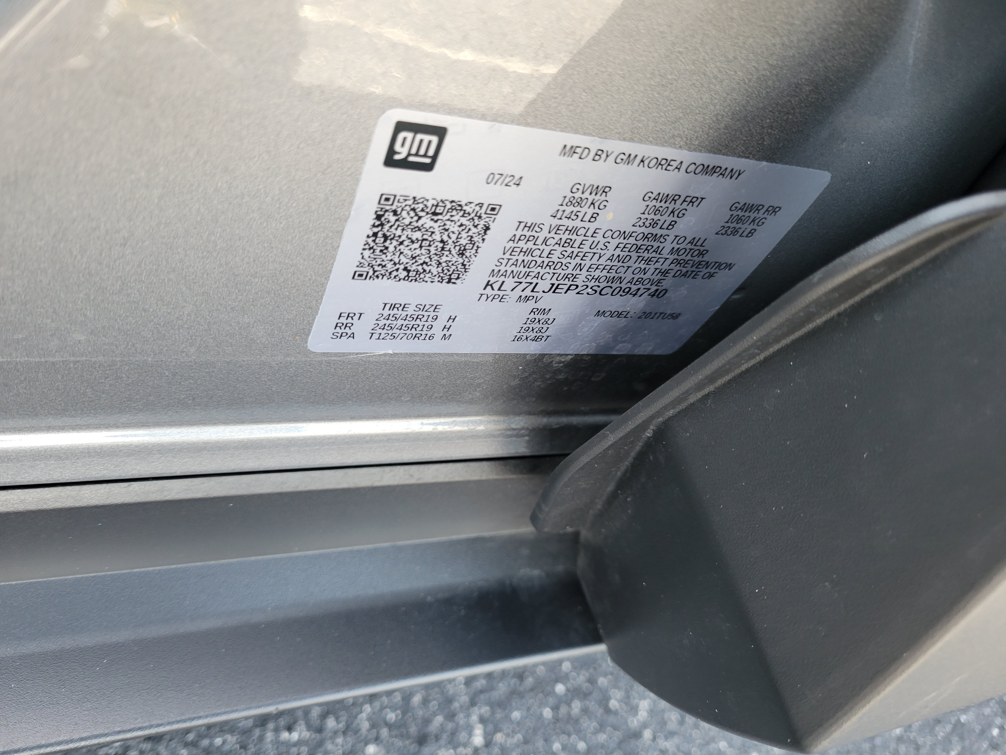 Used 2025 Chevrolet Trax RS w/ Sunroof Package FWD image 46