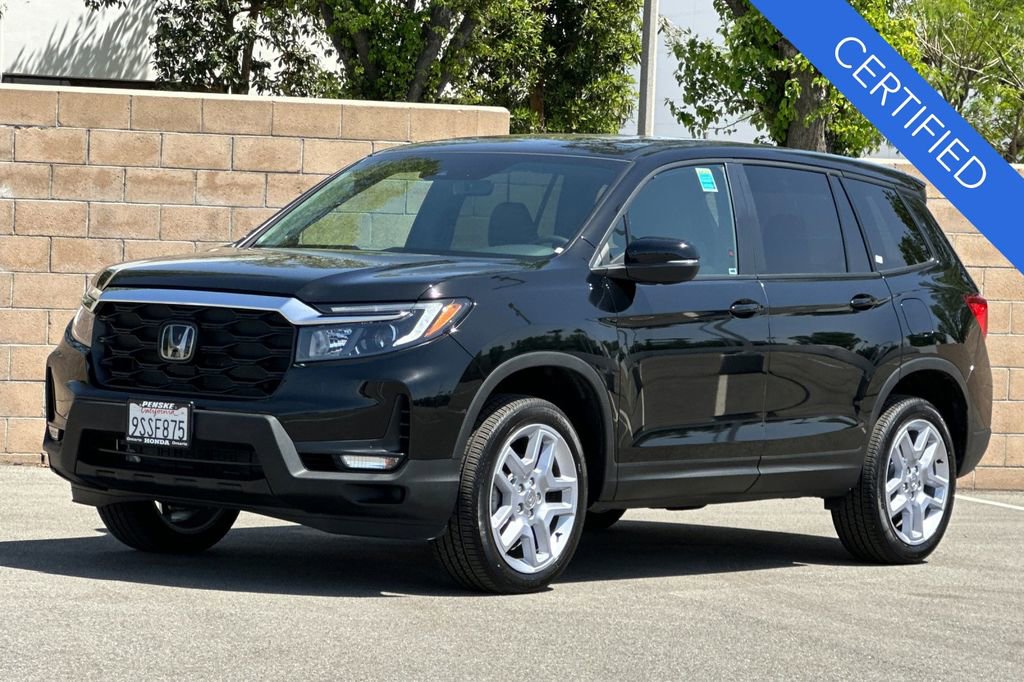 Certified 2025 Honda Passport EX-L image 8