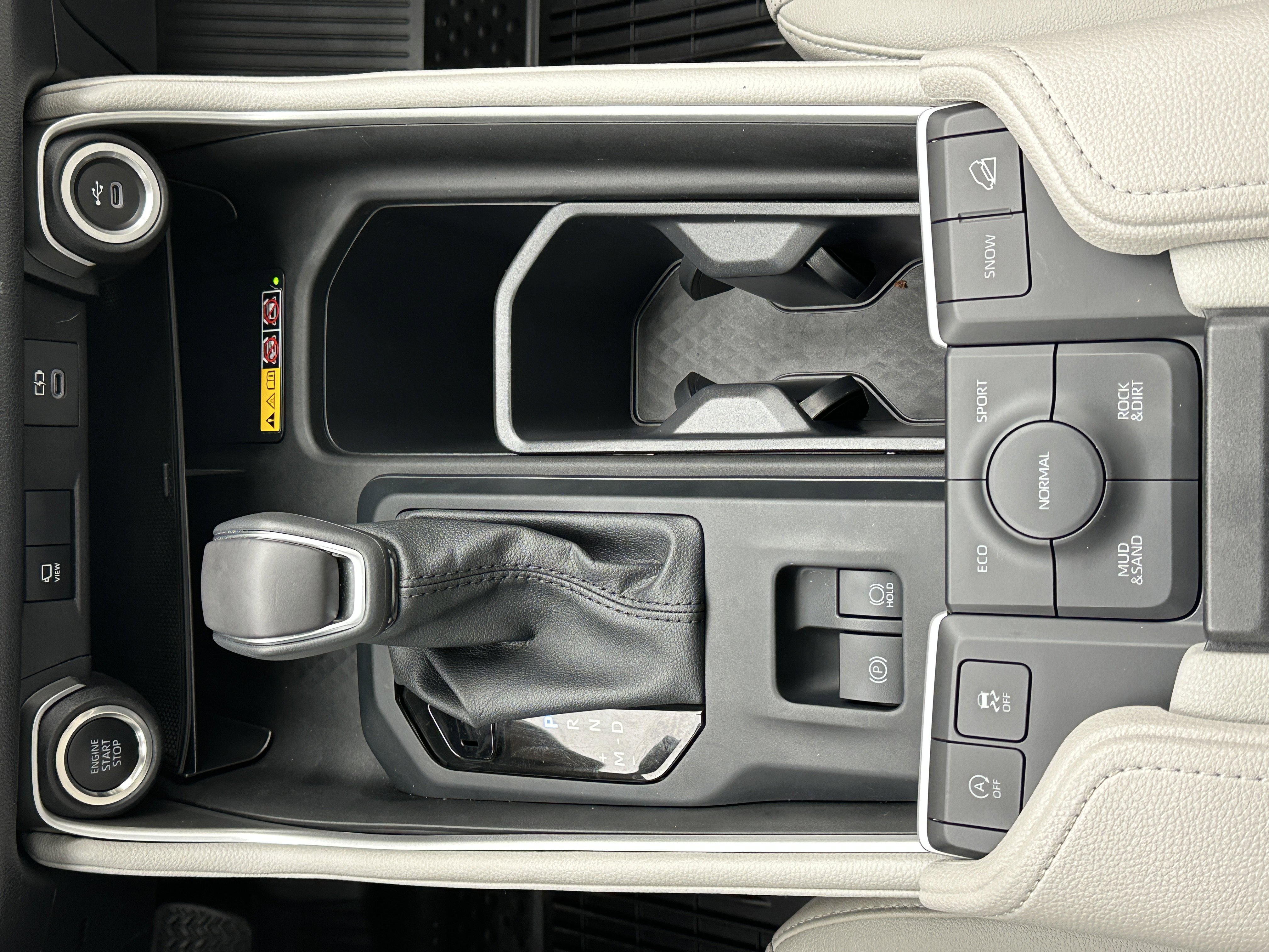 Used 2025 Toyota Grand Highlander AWD image 41