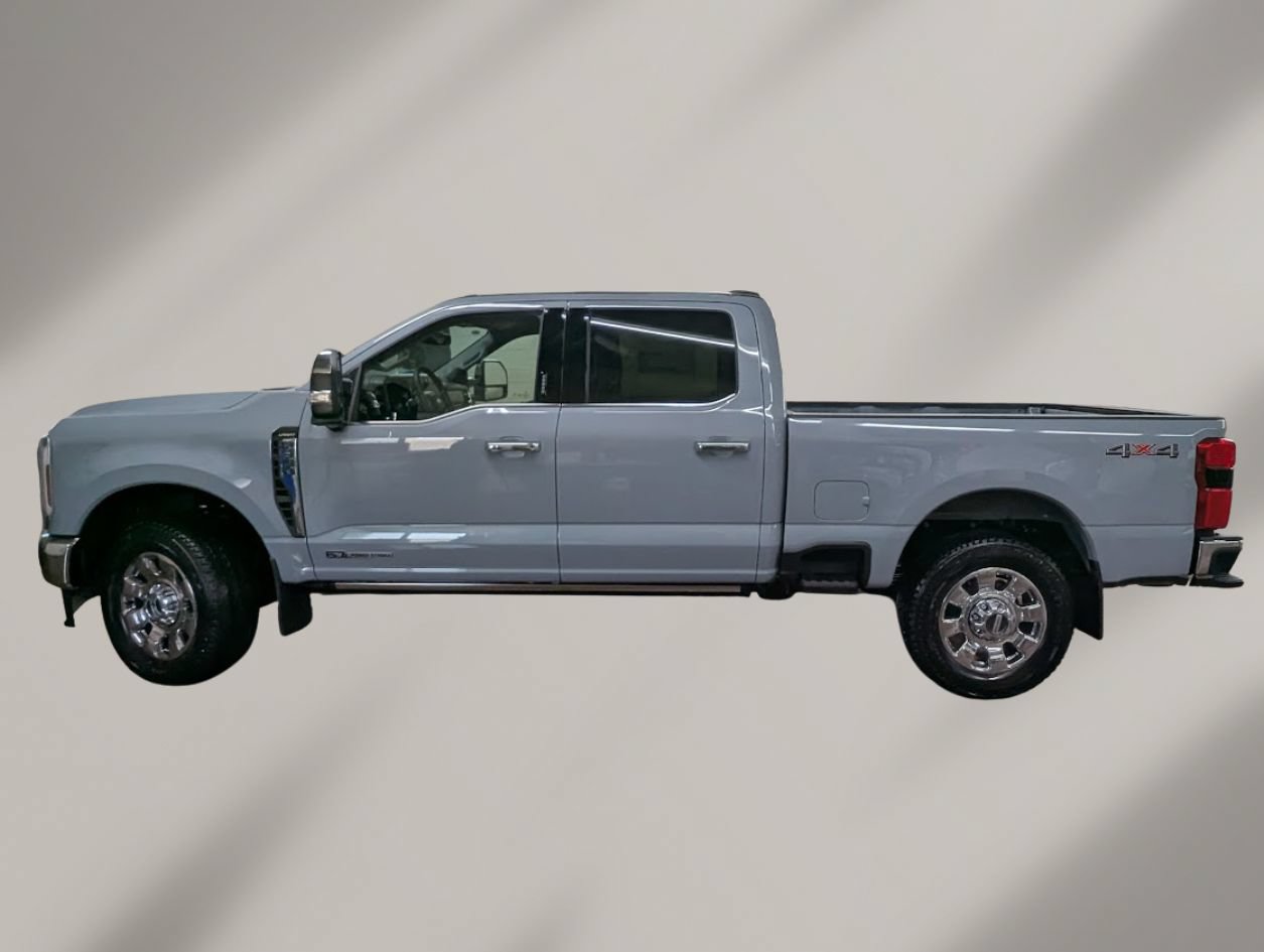 New 2026 Ford F350 Lariat w/ Lariat Ultimate Package AWD/4WD image 3