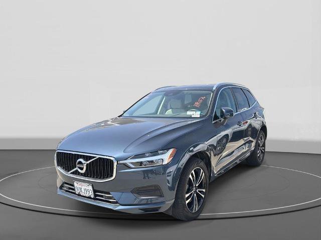 Used 2020 Volvo XC60 T5 Momentum w/ Protection Package Premier AWD/4WD image 3