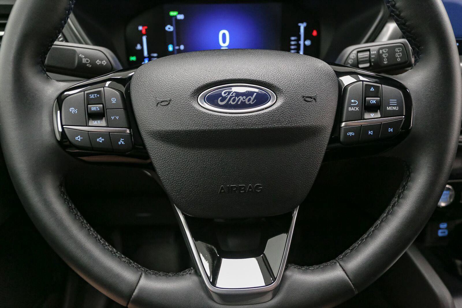 Used 2023 Ford Escape SE FWD image 33