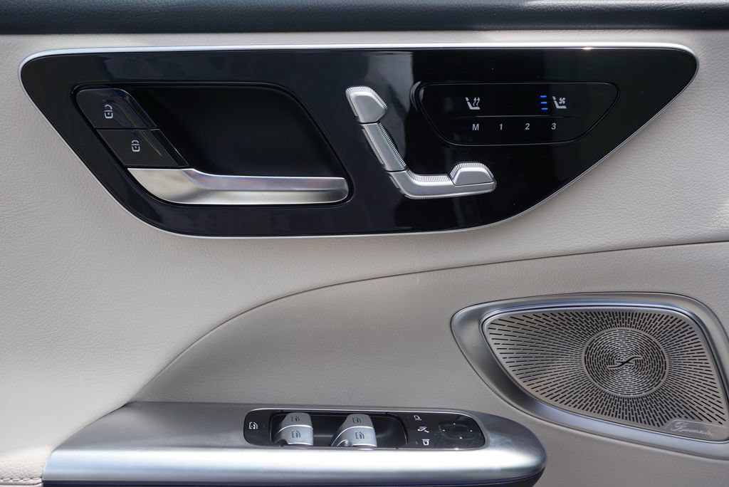Certified 2025 Mercedes-Benz C 300 Sedan image 22