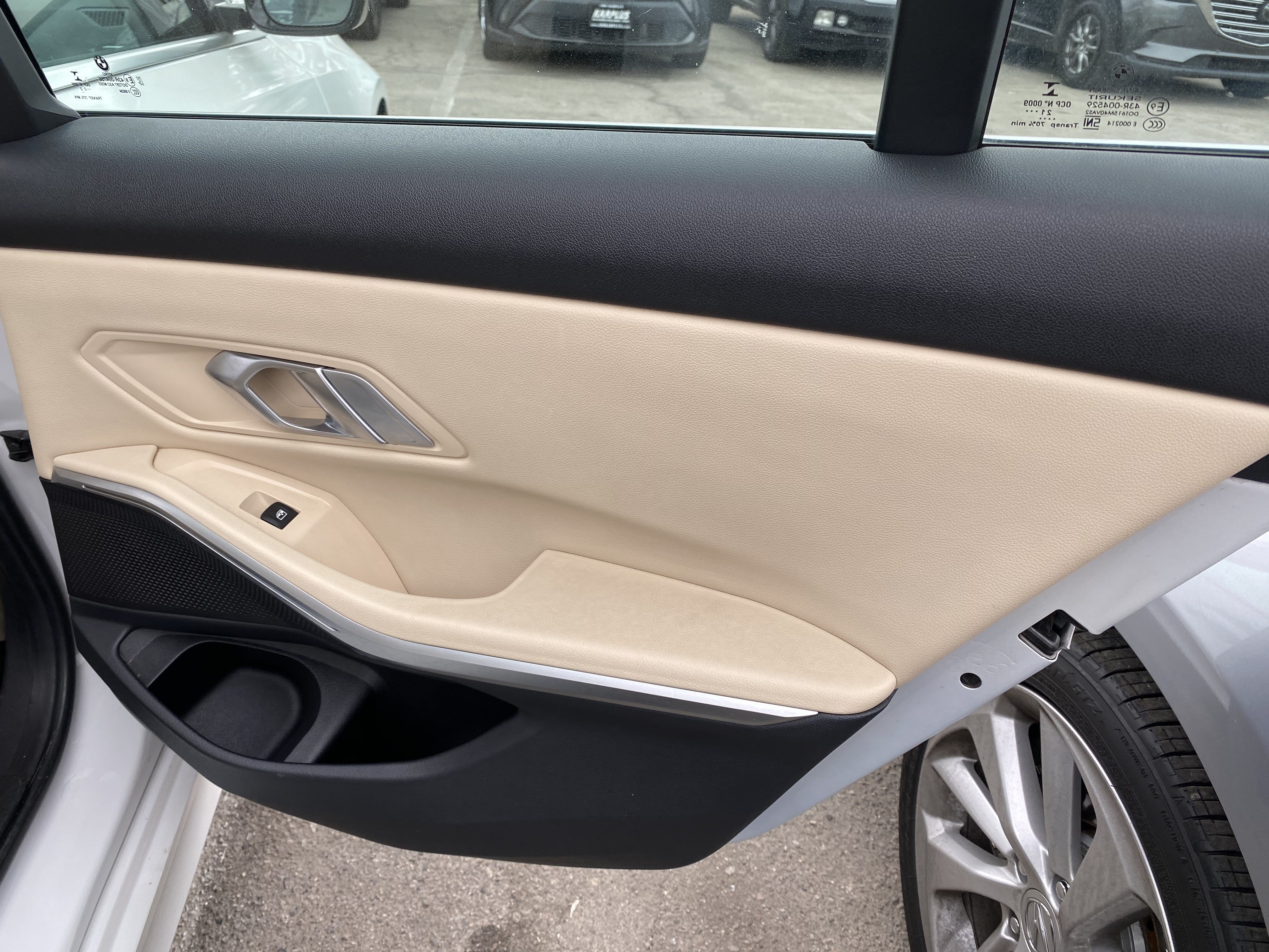 Used 2022 BMW 330e w/ Driving Assistance Package RWD image 17