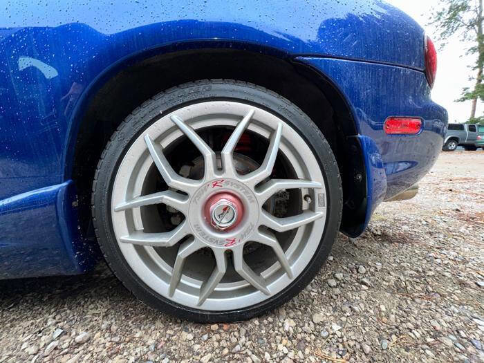 Used 1999 MAZDA MX-5 Miata RWD image 14