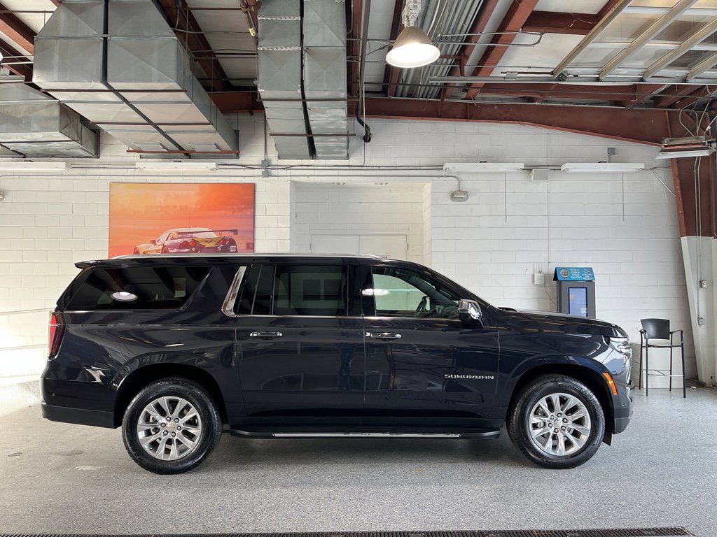 Used 2025 Chevrolet Suburban Premier image 13