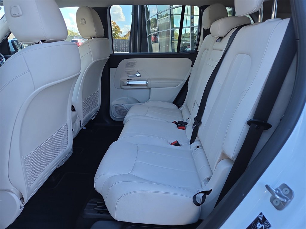 Certified 2023 Mercedes-Benz EQB 300 4MATIC image 12