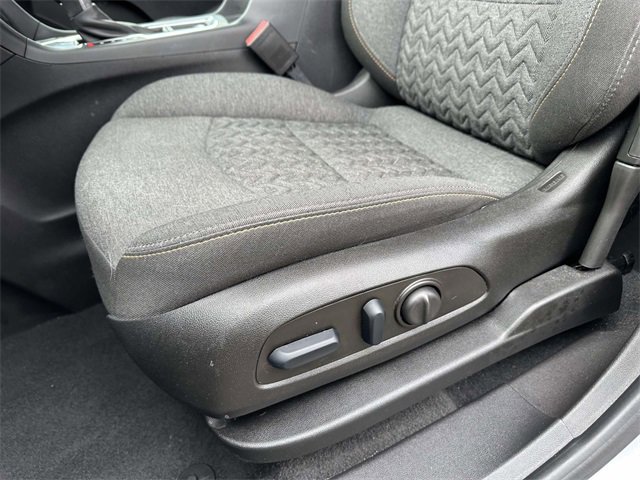 Used 2023 Chevrolet Equinox LT image 19