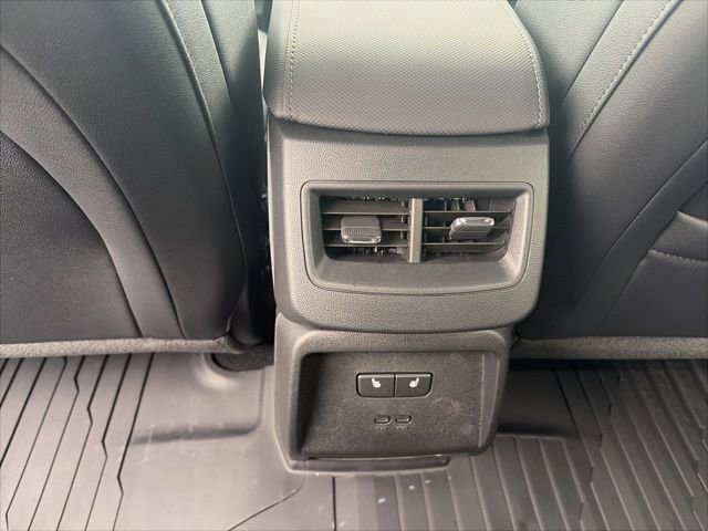 New 2026 Chevrolet Equinox EV LT w/ Convenience Package II image 13