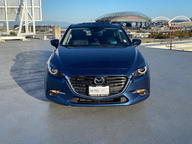 Used 2018 MAZDA MAZDA3 Grand Touring w/ Premium Equipment Package FWD image 3