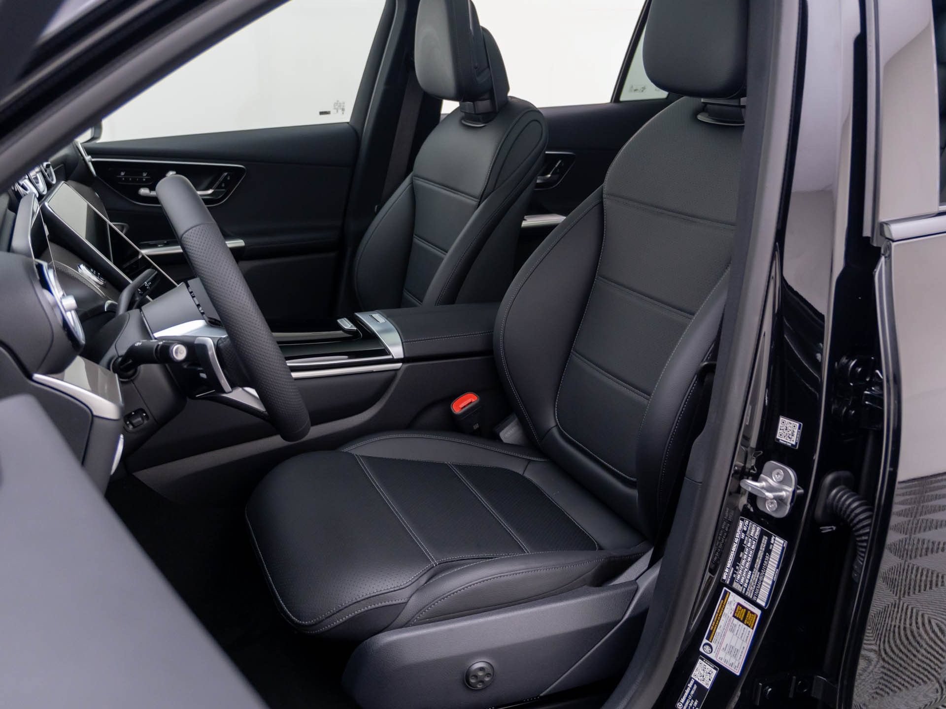 New 2027 Mercedes-Benz GLC 300 4MATIC image 19