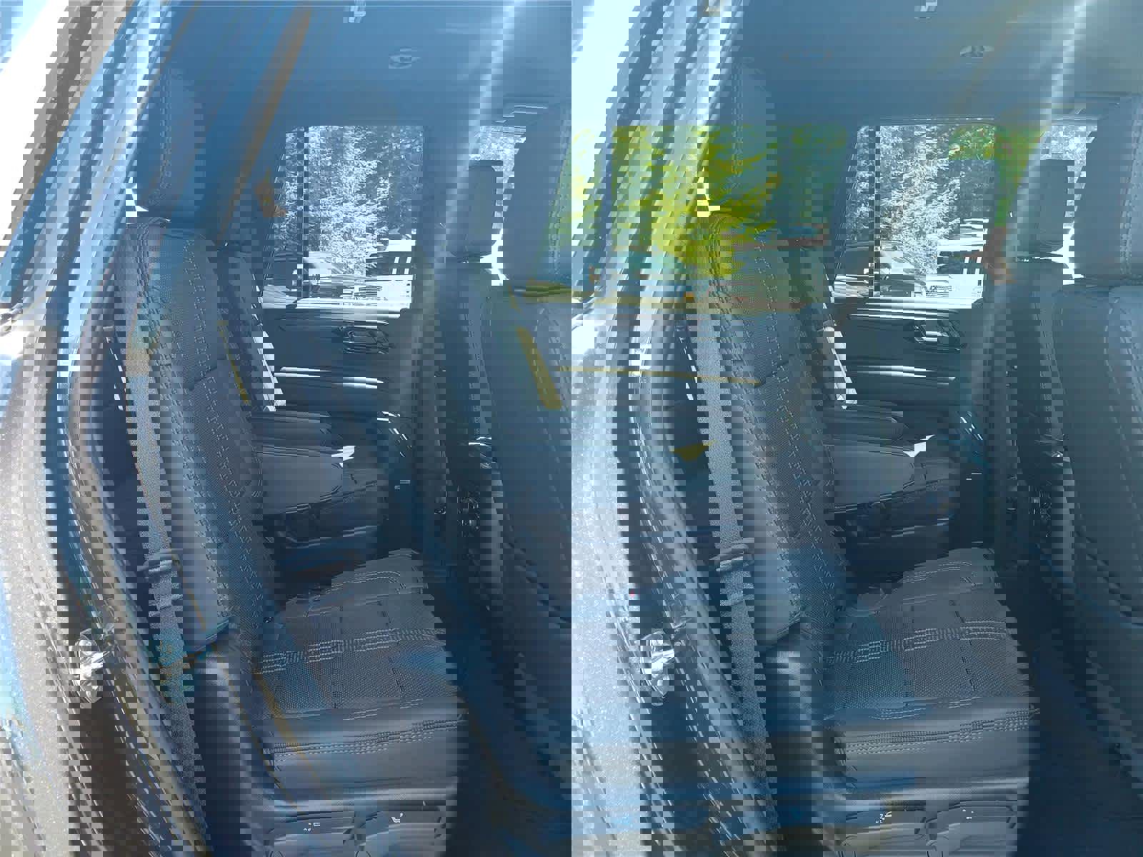 Used 2025 Chevrolet Tahoe High Country image 25