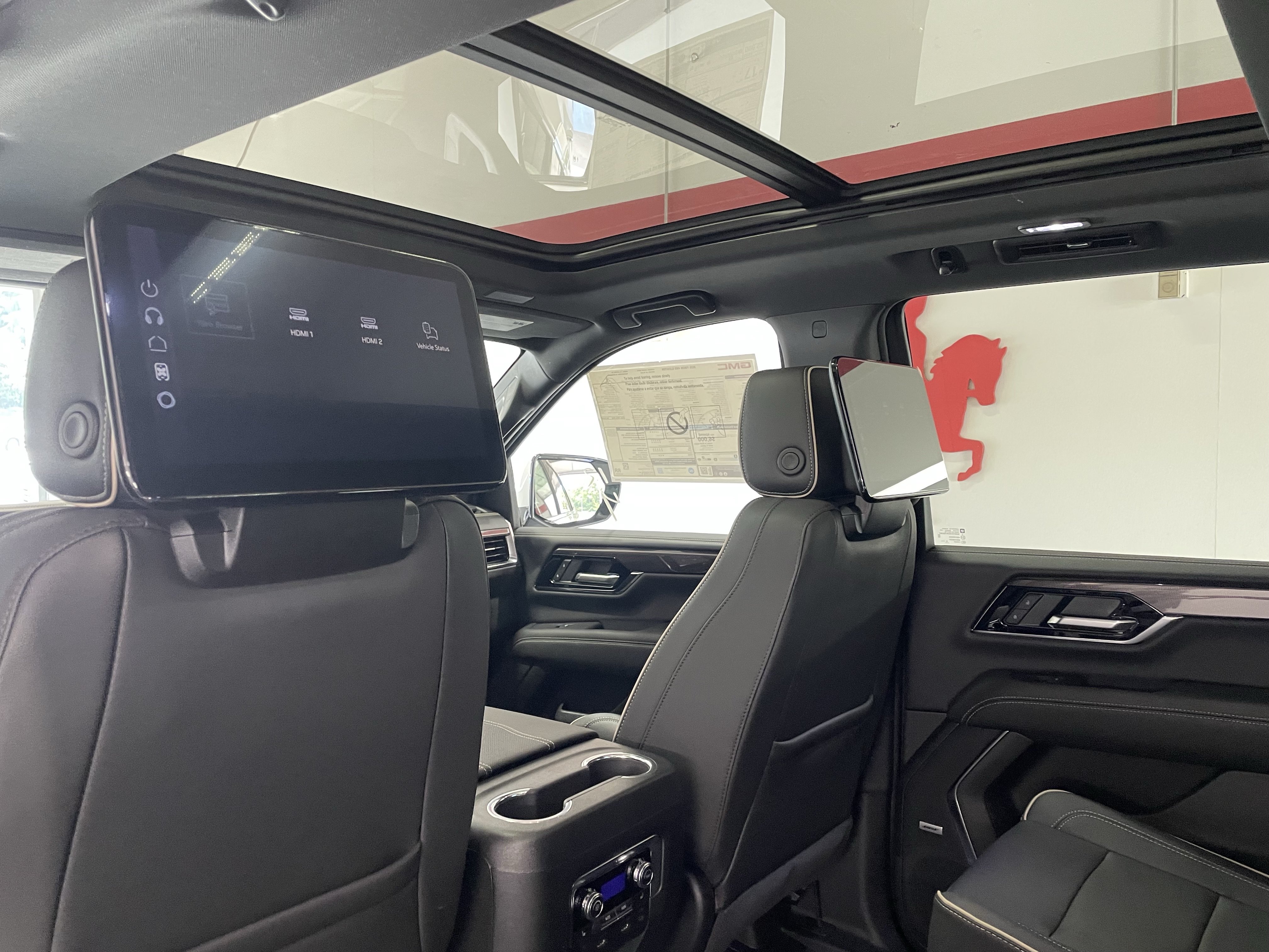 New 2026 GMC Yukon Elevation w/ Elevation Premium Package AWD/4WD image 14