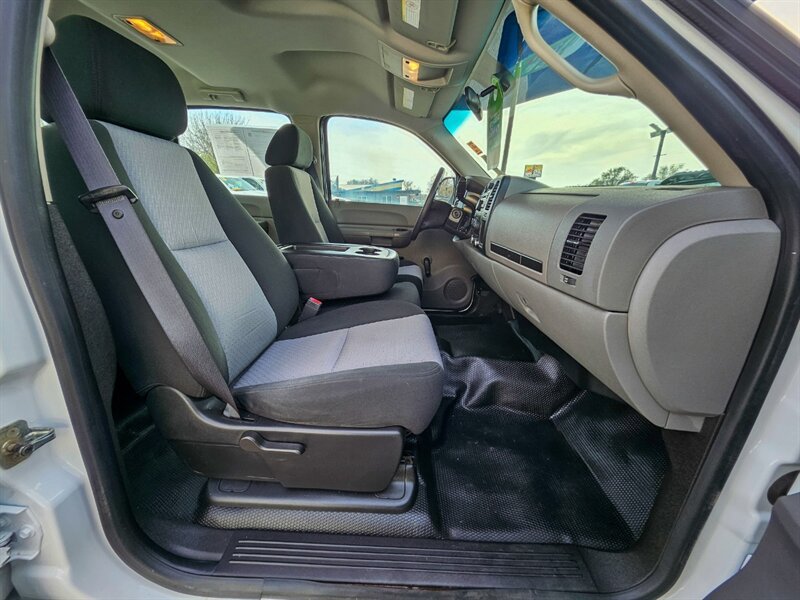 Used 2009 Chevrolet Silverado 2500 W/T RWD image 17
