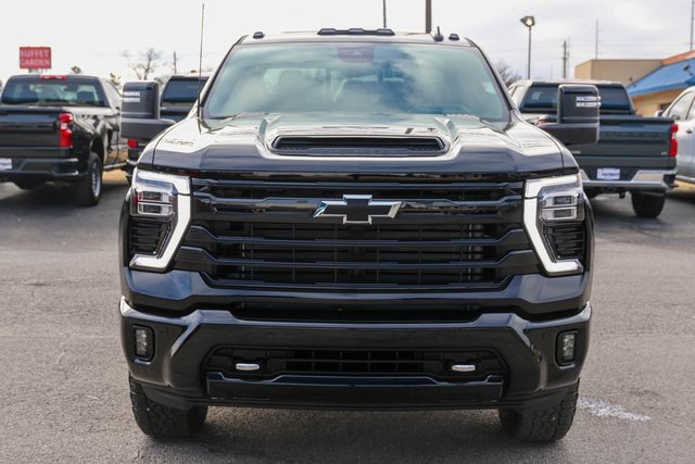 New 2026 Chevrolet Silverado 2500 High Country w/ Midnight Edition image 2