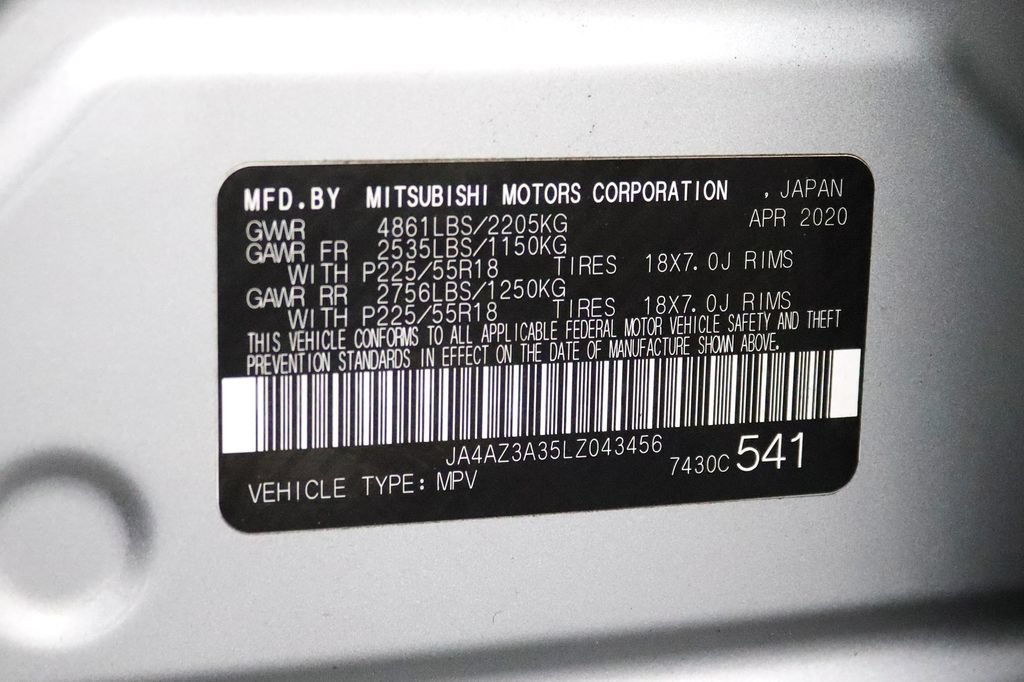 Used 2020 Mitsubishi Outlander LE AWD/4WD image 27