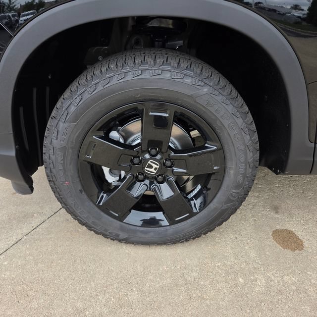 New 2026 Honda Ridgeline Black Edition image 8