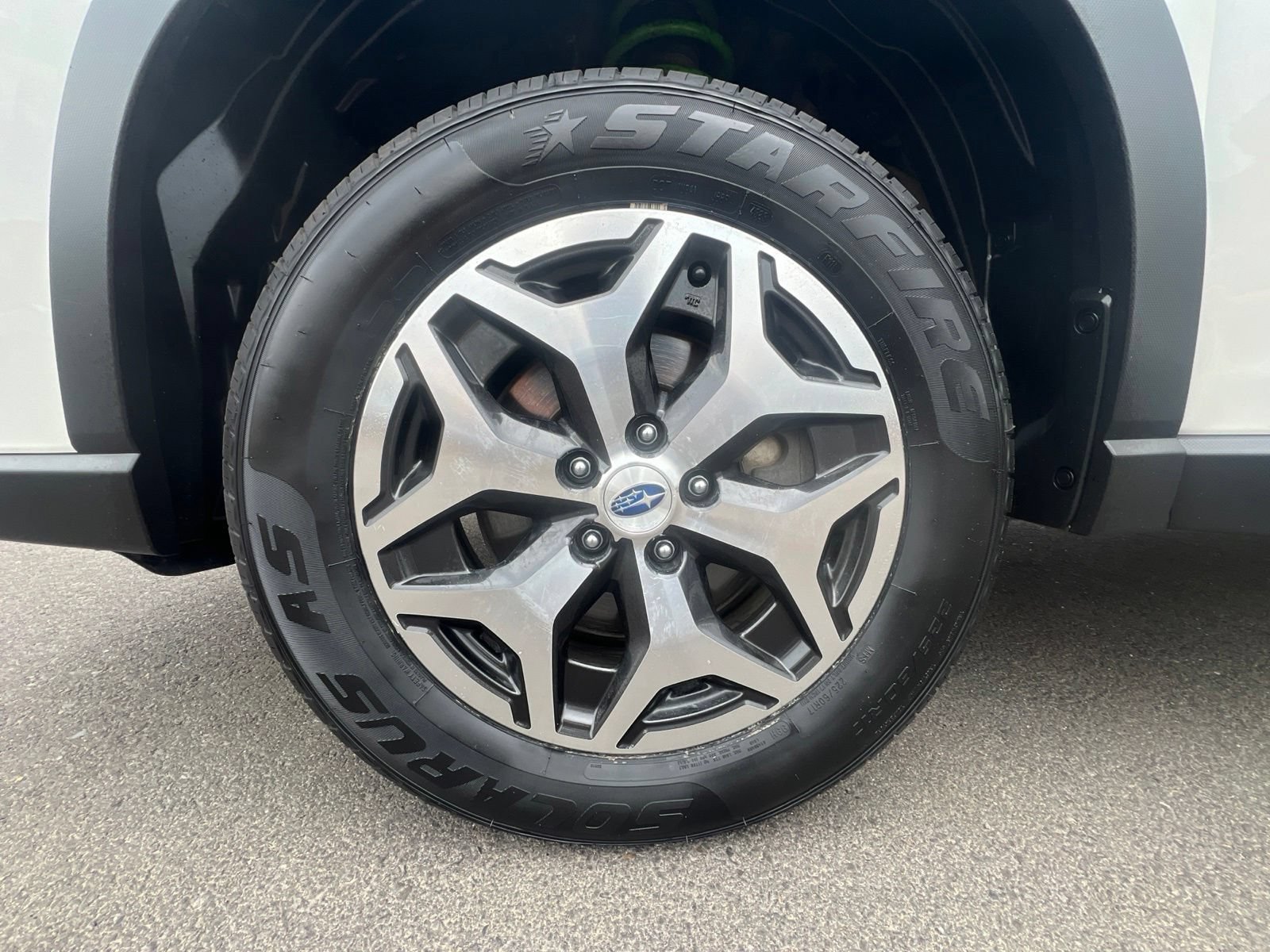 Used 2022 Subaru Forester Premium AWD/4WD image 30