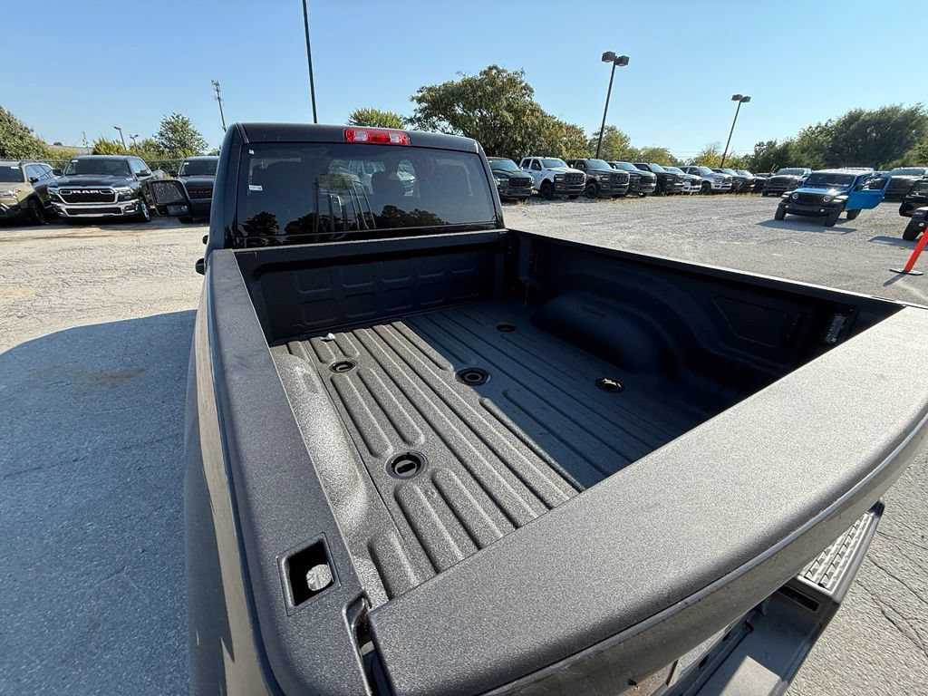 New 2027 RAM 2500 Big Horn AWD/4WD image 8