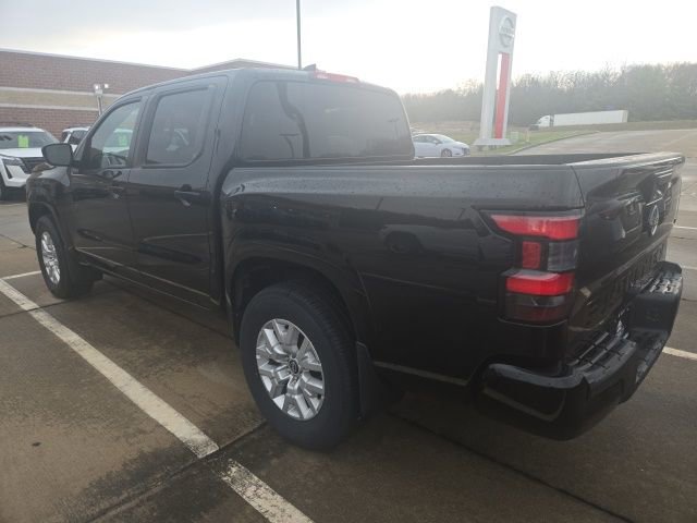 Used 2022 Nissan Frontier SV image 6