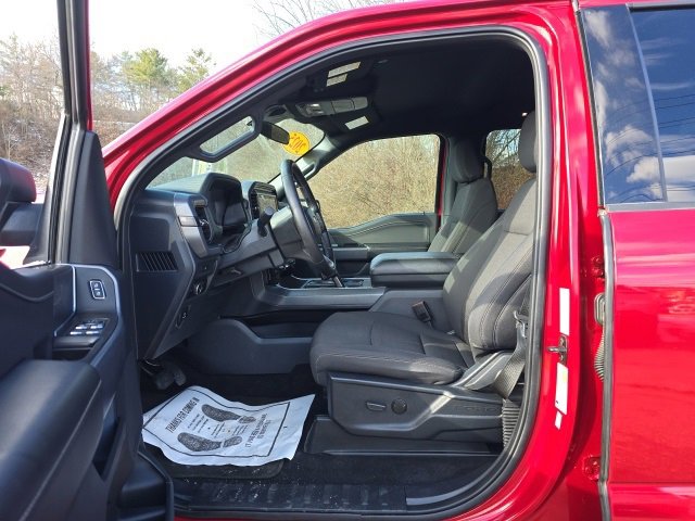 Used 2025 Ford F150 XLT w/ Equipment Group 301A Standard image 13