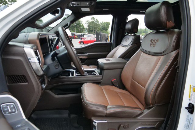 Used 2024 Ford F350 King Ranch AWD/4WD image 3