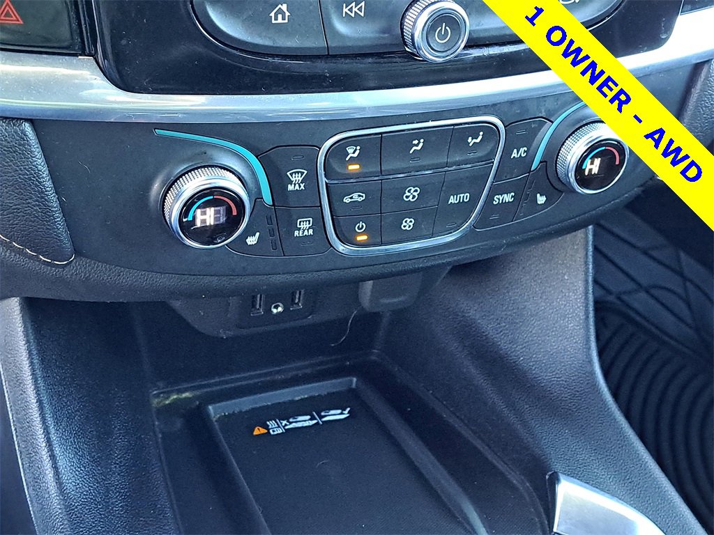 Used 2022 Chevrolet Traverse LT image 15