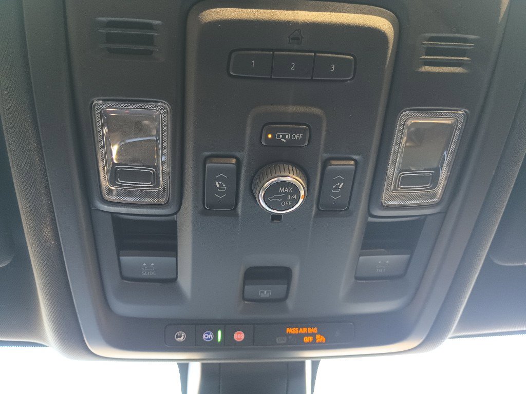 Used 2022 Chevrolet Tahoe RST w/ Sport Performance Package image 24