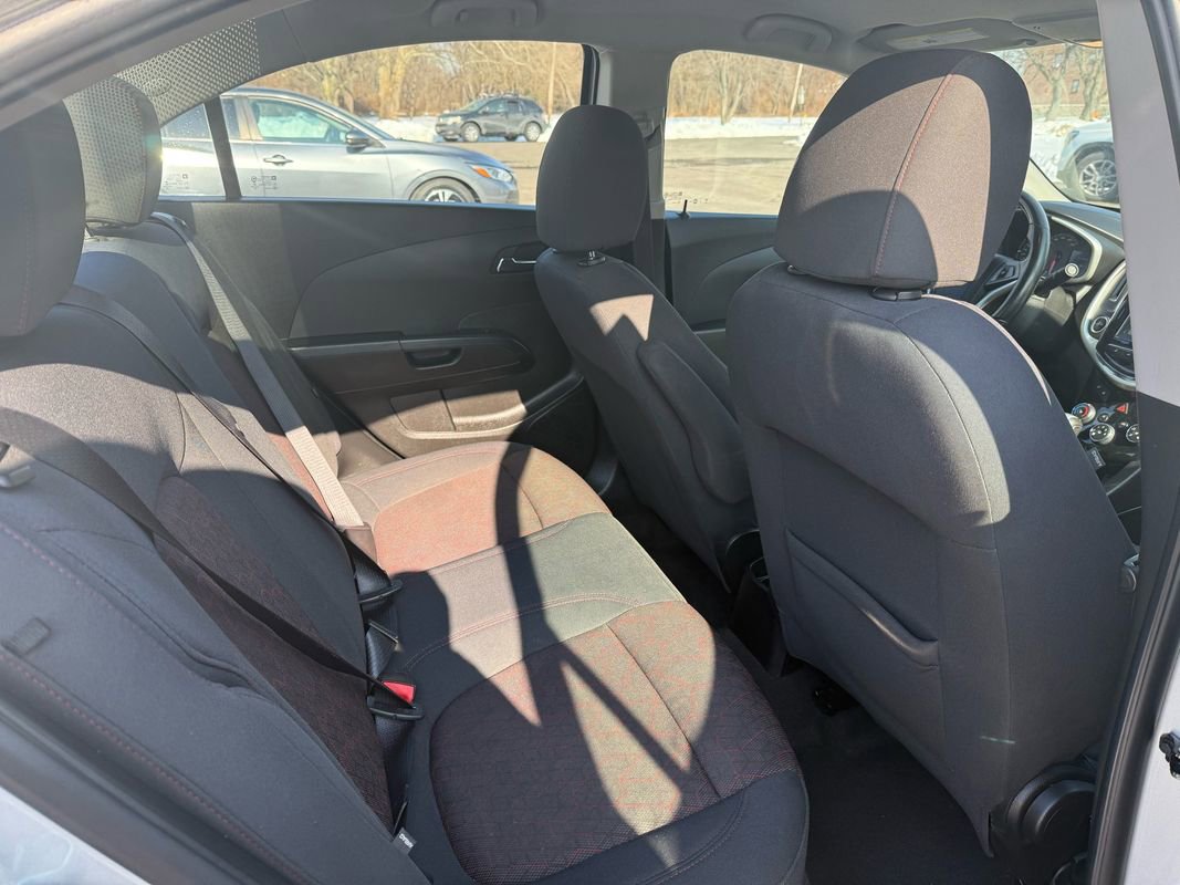 Used 2017 Chevrolet Sonic LT w/ Convenience Package image 16