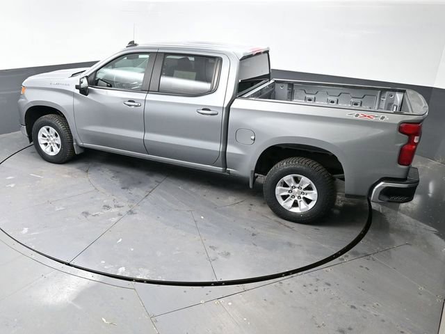 Used 2025 Chevrolet Silverado 1500 LT AWD/4WD image 45