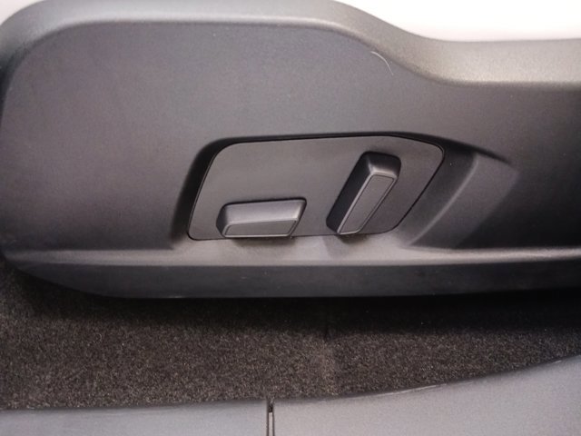 Used 2023 Fisker Ocean One image 26