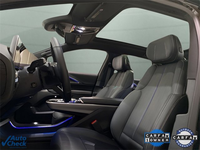 Used 2024 Cadillac Lyriq Luxury image 17